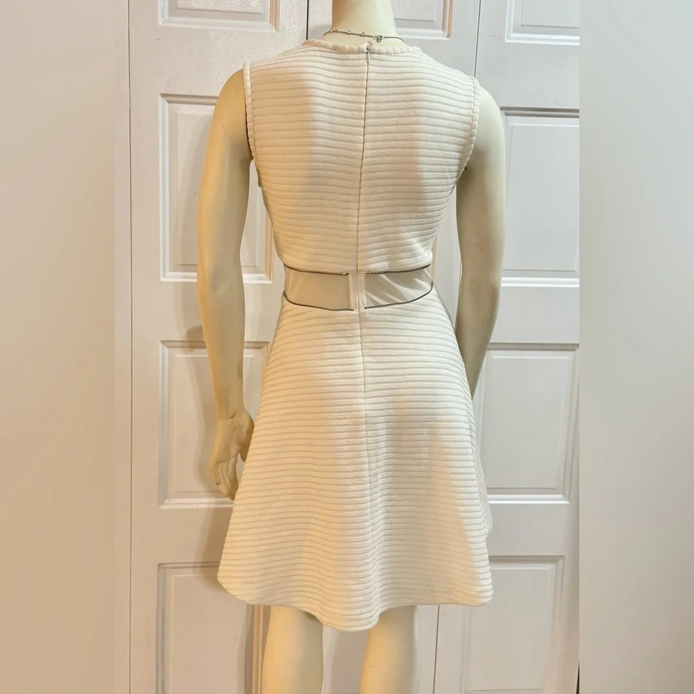 Sandro Paris effortlessly chic